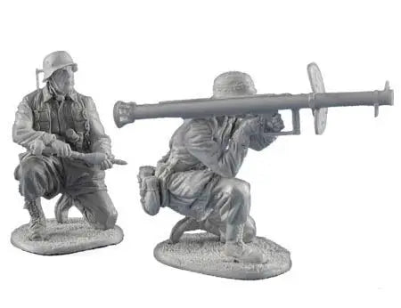 1/35 WWII German Anti-Tank Rifle Team, 2 Figures, Resin Model Figure Kit, Unassembled and Unpainted
