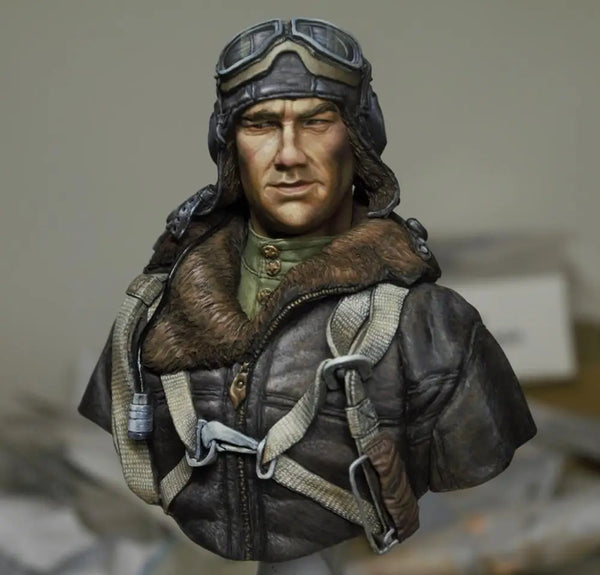 1/10 WWII Aviator, Resin Model Bust Kit, Unassembled and Unpainted