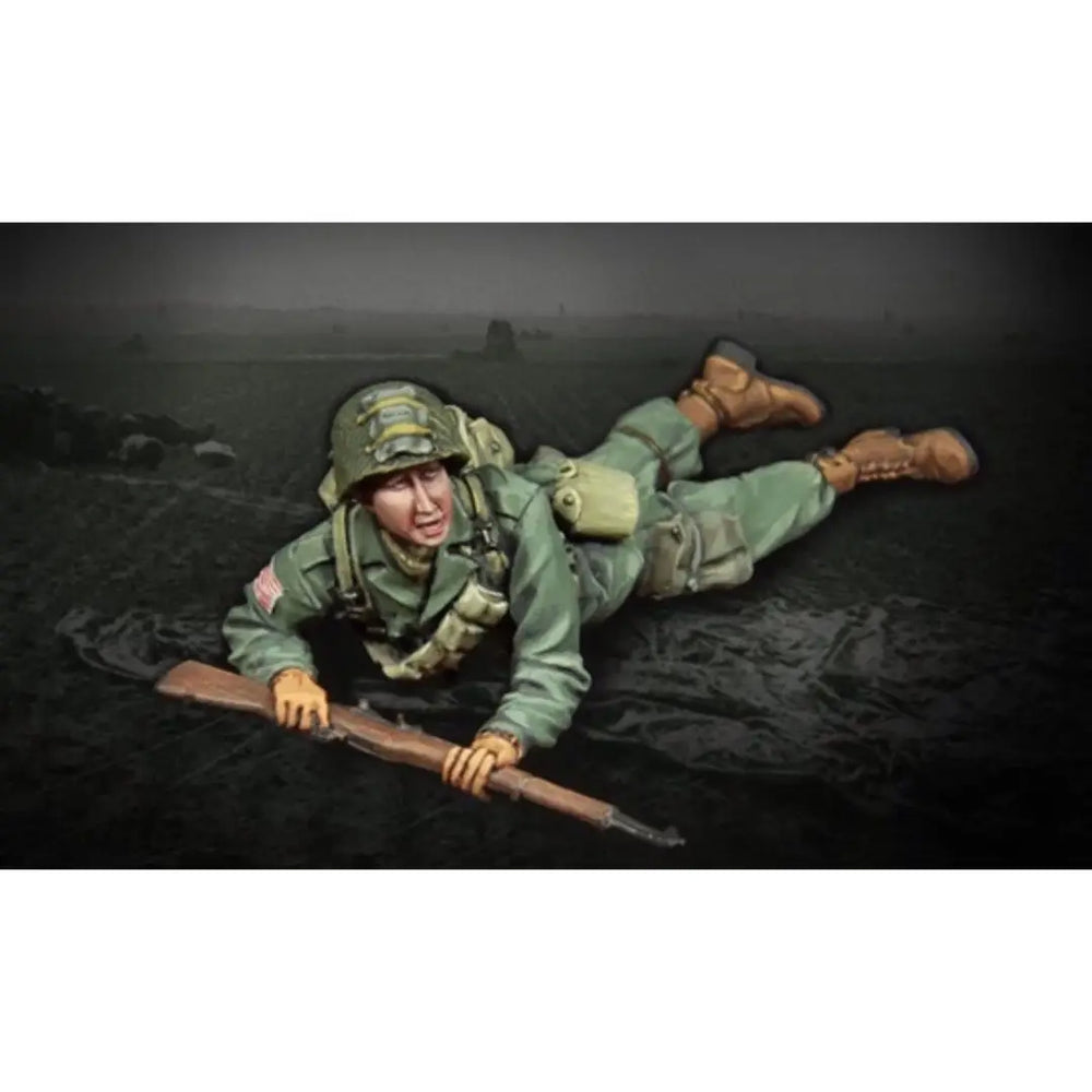 1/35 WWII US Infantry Rifleman Charging, Resin Model Figure Kit, Unassembled and Unpainted