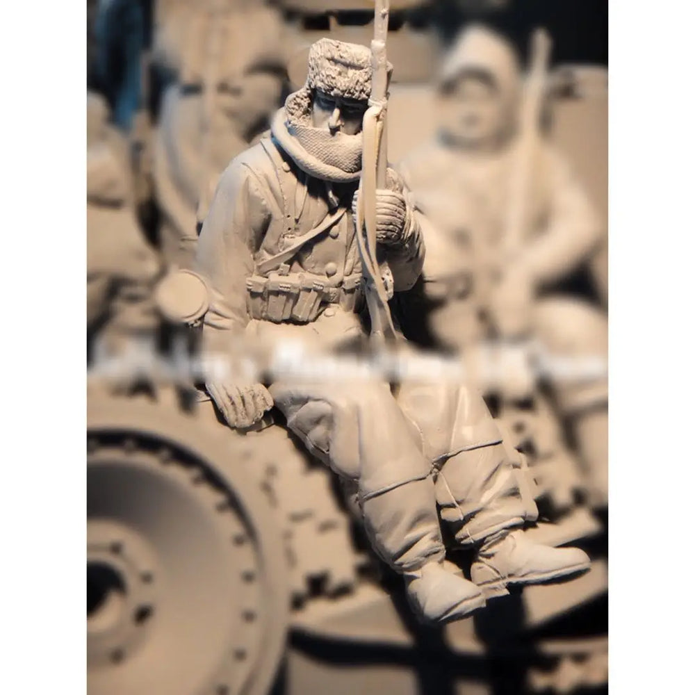 1/16 WWII Crew, 7 Figures, Resin Model Figure Kit, Unassembled and Unpainted