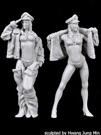 54mm WWII German Female Soldier, Resin Model Figure Kit, Unassembled and Unpainted