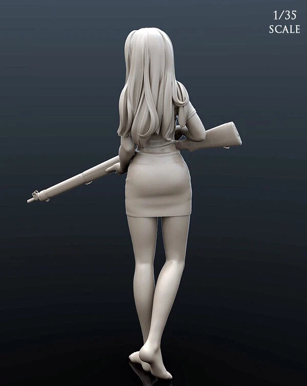1/35 Female Character with Rifle, Resin Model Figure Kit, Anime Theme, Unassembled and Unpainted