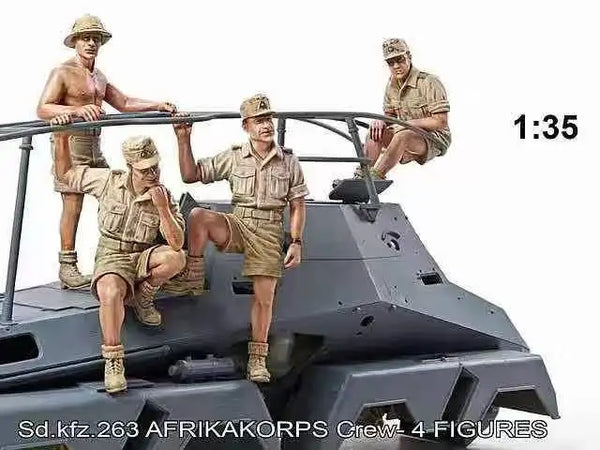 1/35 WWII German Sd.Kfz 263 Afrika Korps Crew, 4 Figures, Resin Model Figure Kit, Unassembled and Unpainted