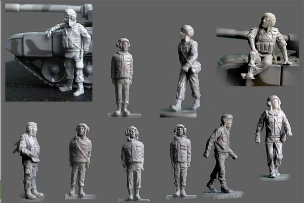 1/72 WWII Soviet Tank Commanders and Crew, 8 Figures, Resin Model Figure Kit, Unassembled and Unpainted