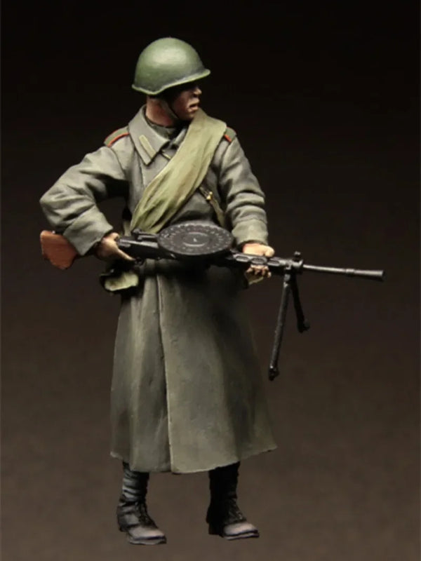 1/35 WWII Soviet Infantry with PPSH-41, Resin Model Figure Kit, Unassembled and Unpainted