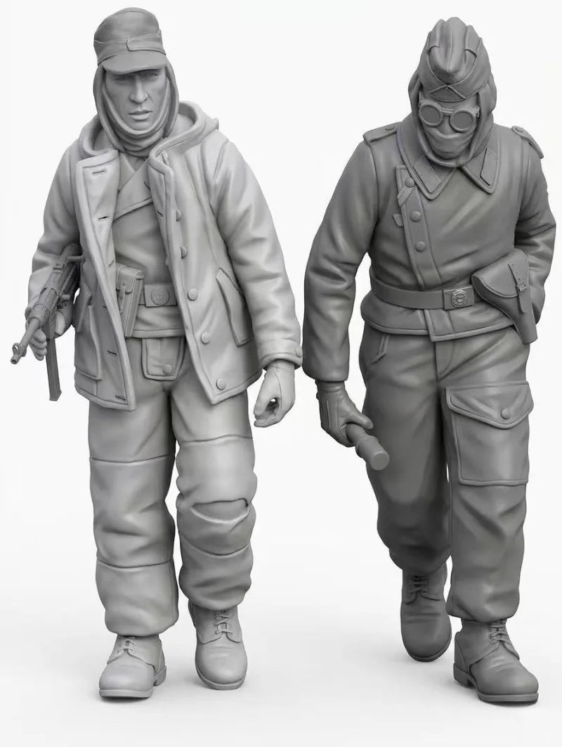1/35 WWI Winter Tank Soldiers, 2 Figures, Resin Model Figure Kit, Unassembled and Unpainted