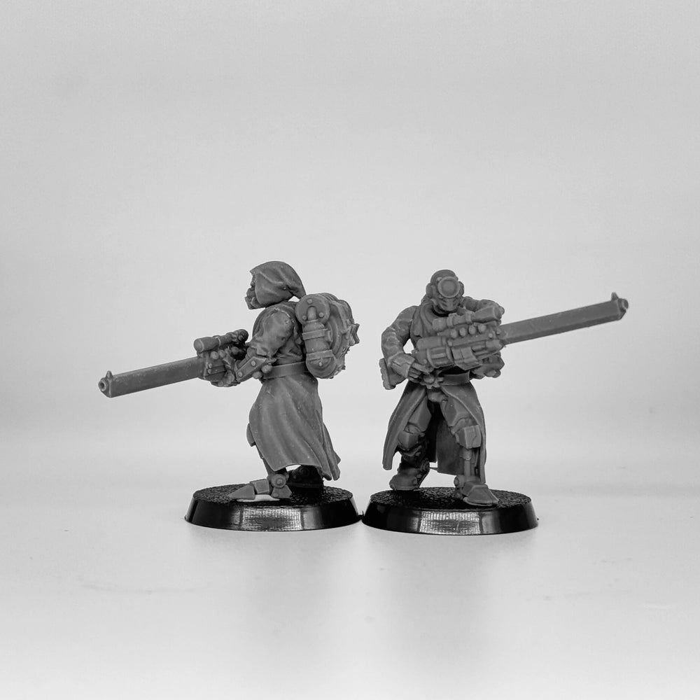 32mm Scavenger Infantry, 24 Figures, Resin Model Figure Kit, Sci-Fi Theme, Unassembled and Unpainted