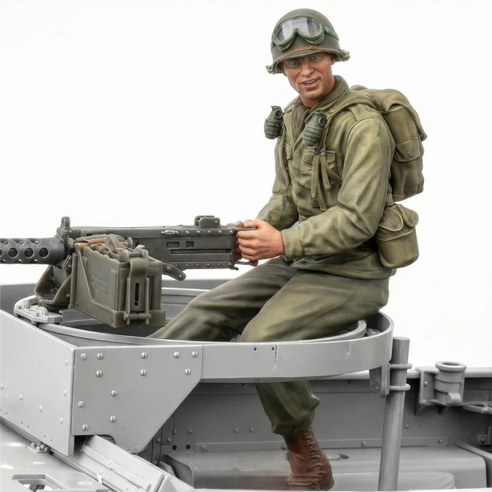 1/16 WWII U.S. Army Gunner, Resin Model Figure Kit, Unassembled and Unpainted