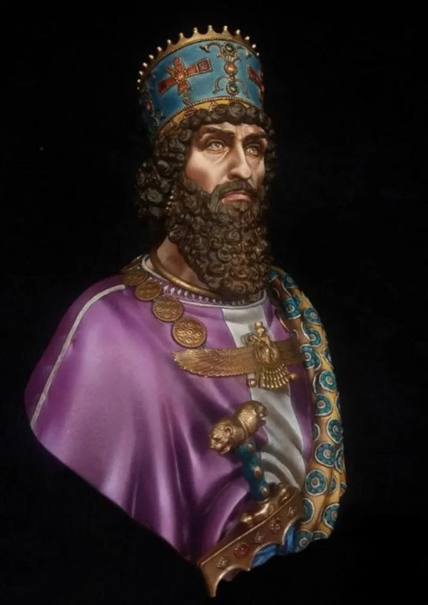 1/10 Ancient King, Resin Model Bust Kit, Unassembled and Unpainted