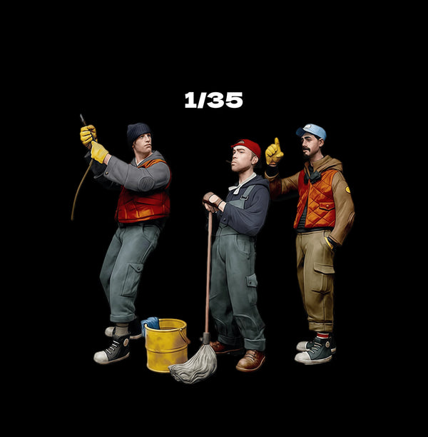 1/35 WWII Naval Crew, 3 Figures, Resin Model Figure Kit, Unassembled and Unpainted