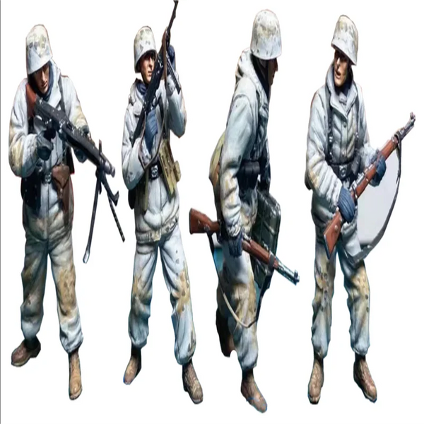 1/35 WWII Soviet Riflemen in White Winter Camouflage, 4 Figures, Resin Model Figure Kit, Unassembled and Unpainted