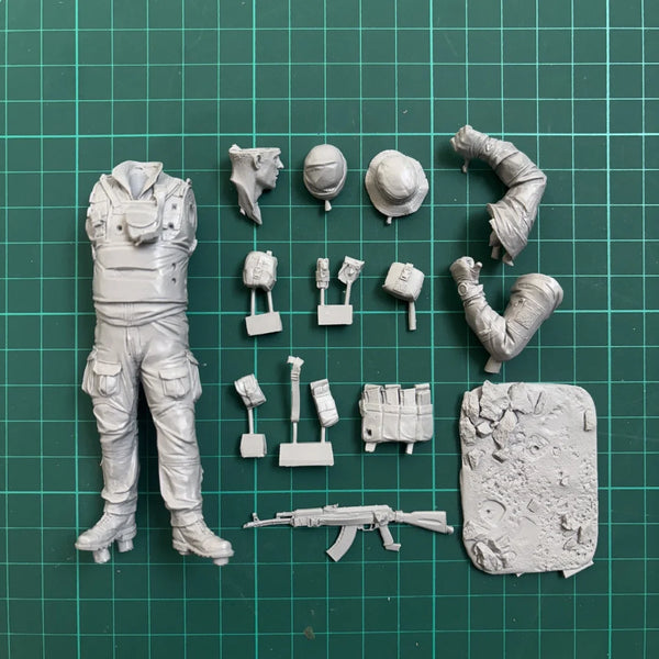 1/16 WWI Palmyra Soldier, Resin Model Figure Kit, Unassembled and Unpainted