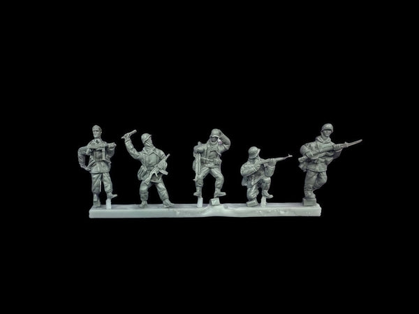 1/72 Infantry Soldiers, 5 Figures, Resin Model Figure Kit, Military Theme, Unassembled and Unpainted