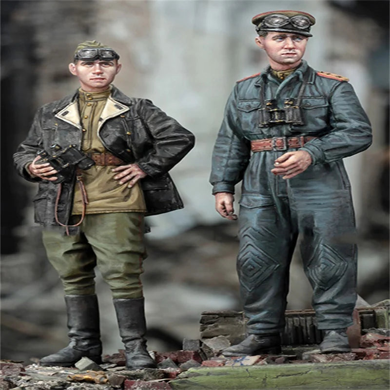 1/35 WWI Soldier & Pilot, 2 Figures, Resin Model Figure Kit, Unassembled and Unpainted