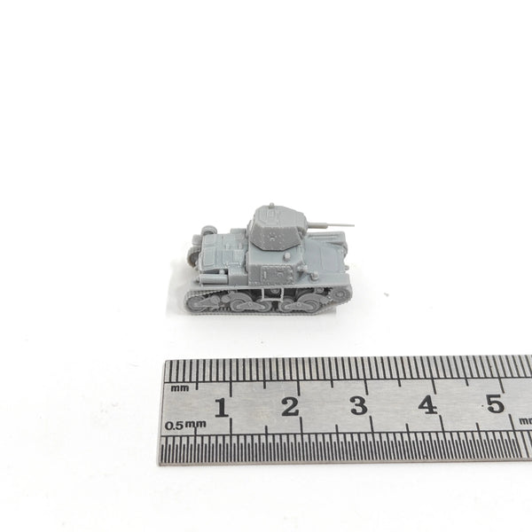 1/144 WWII Italian L6/40 Light Tank, Resin Model Vehicle Kit, Unassembled and Unpainted