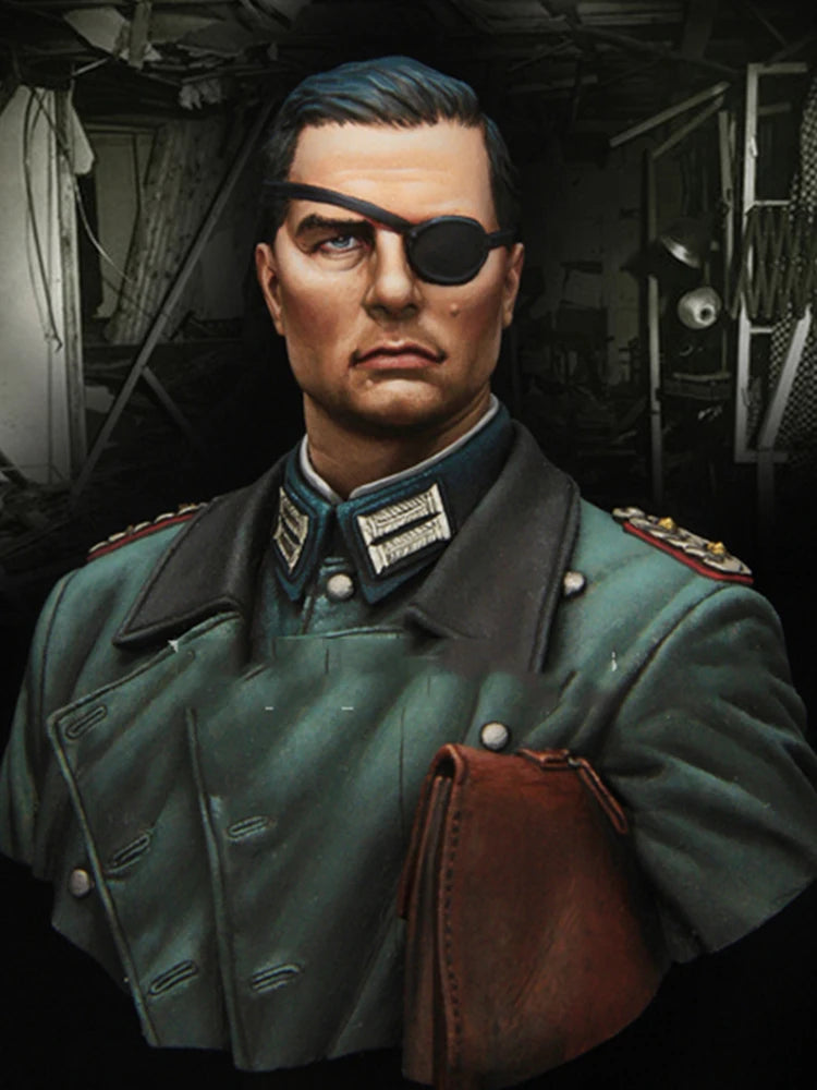 1/10 WWII German Officer with Eye Patch, Resin Model Bust Kit, Unassembled and Unpainted