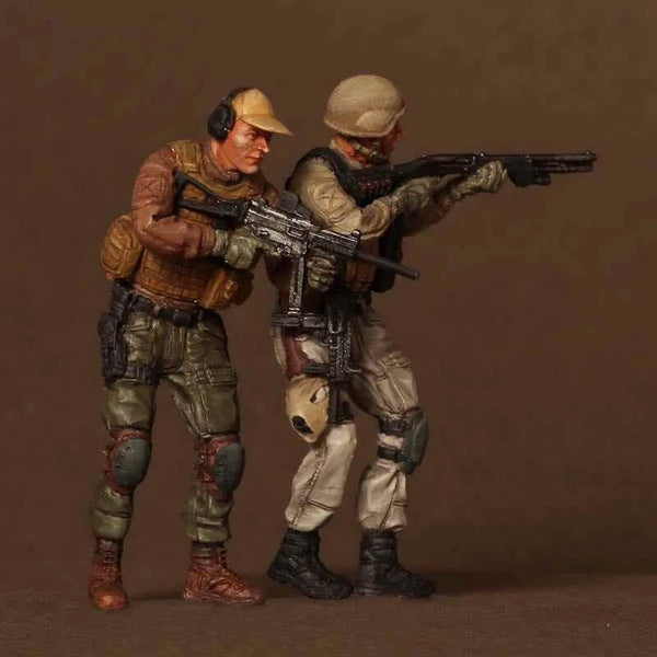 1/35 Modern US PMC Soldiers, 2 Figures, Resin Model Figure Kit, Unassembled and Unpainted
