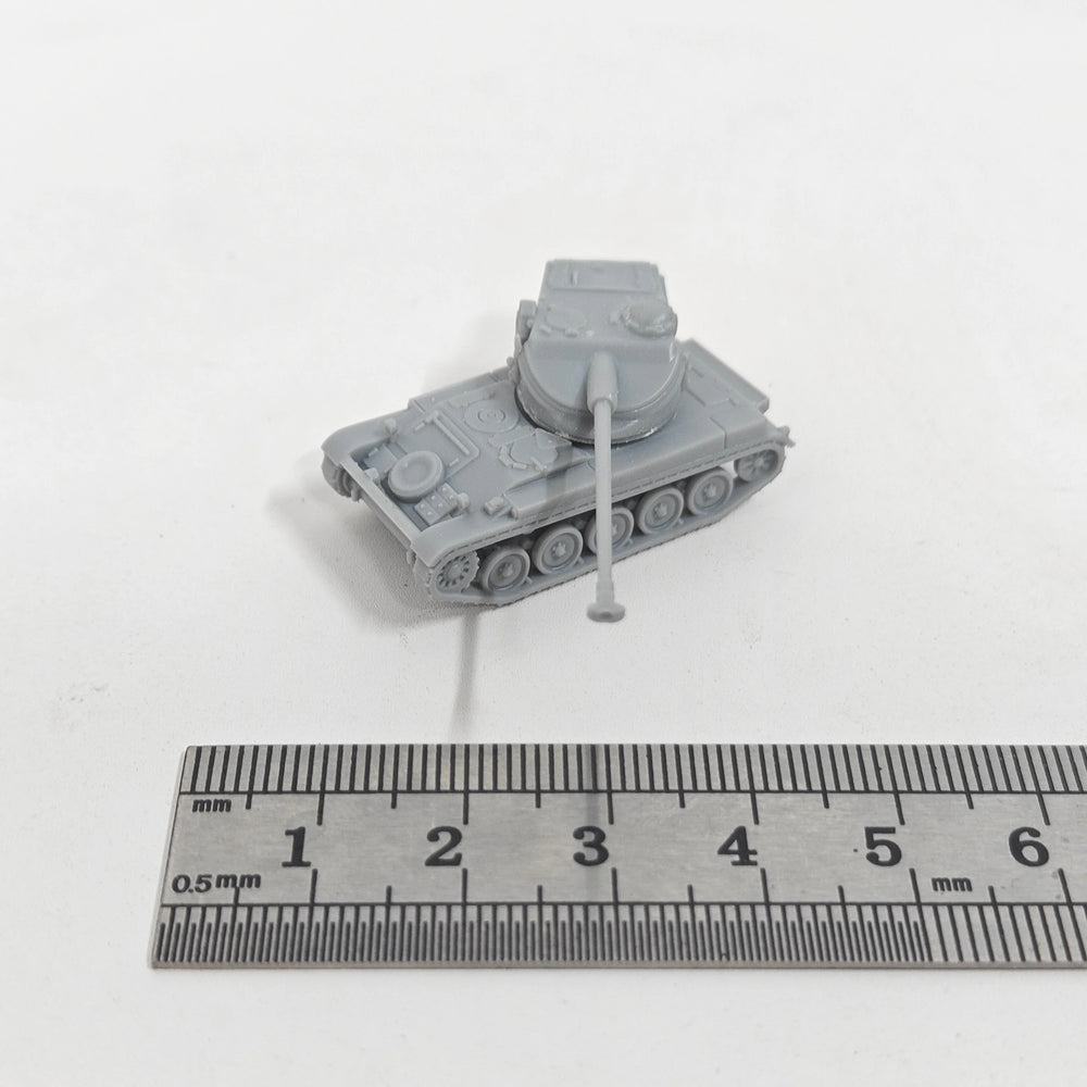 1/144 Cold War AMX-13 Light Tank, Resin Model Vehicle Kit, Unassembled and Unpainted