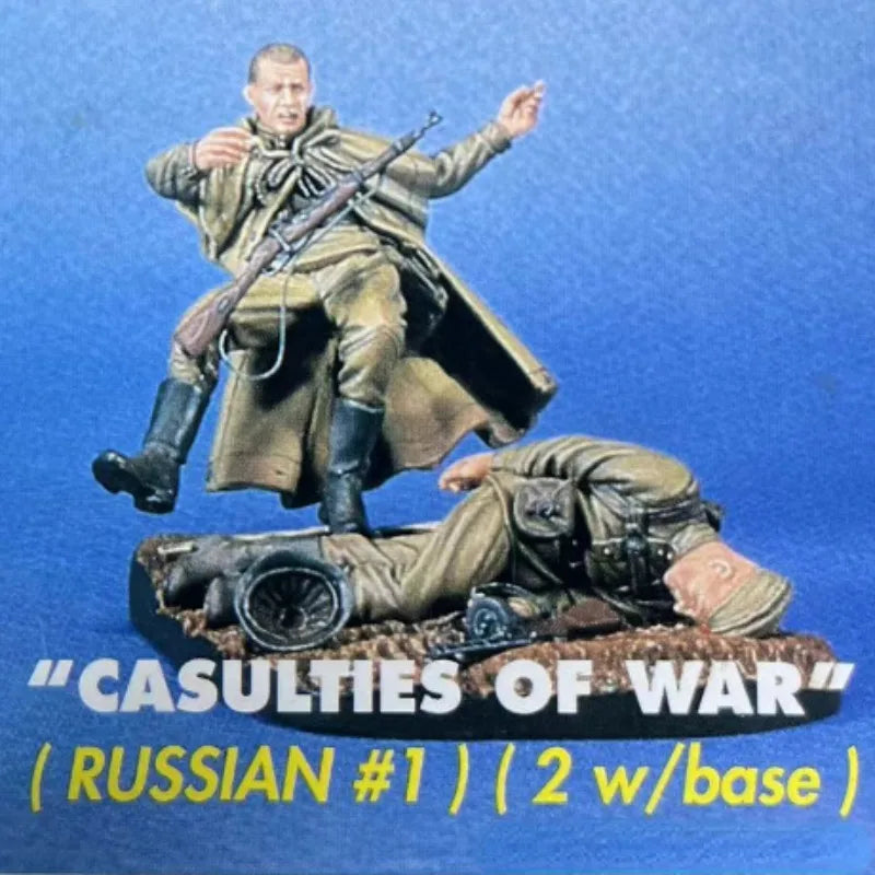 1/35 WWII Casualty Soldiers, 2 Figures, Resin Model Figure Kit, Unassembled and Unpainted