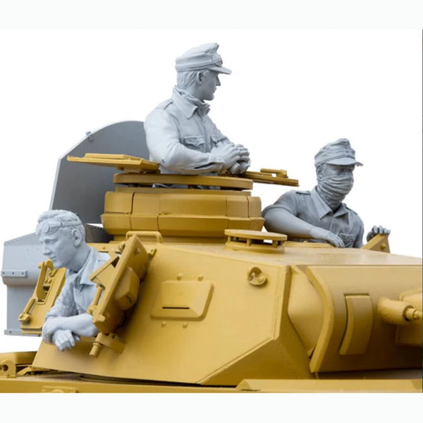 1/16 WWII German Panzer Crew, 3 Figures, Resin Model Figure Kit, Unassembled and Unpainted