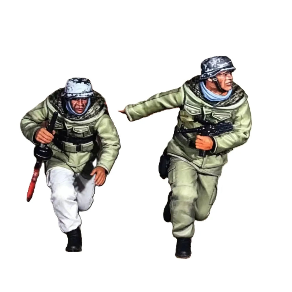 1/35 Modern Russian Infantry Advancing, 2 Figures, Resin Model Figure Kit, Unassembled and Unpainted