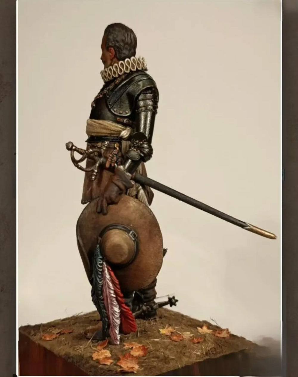 1/24 Medieval Fantasy Medieval Warrior with Mail Armor, Resin Model Figure Kit, Unassembled and Unpainted