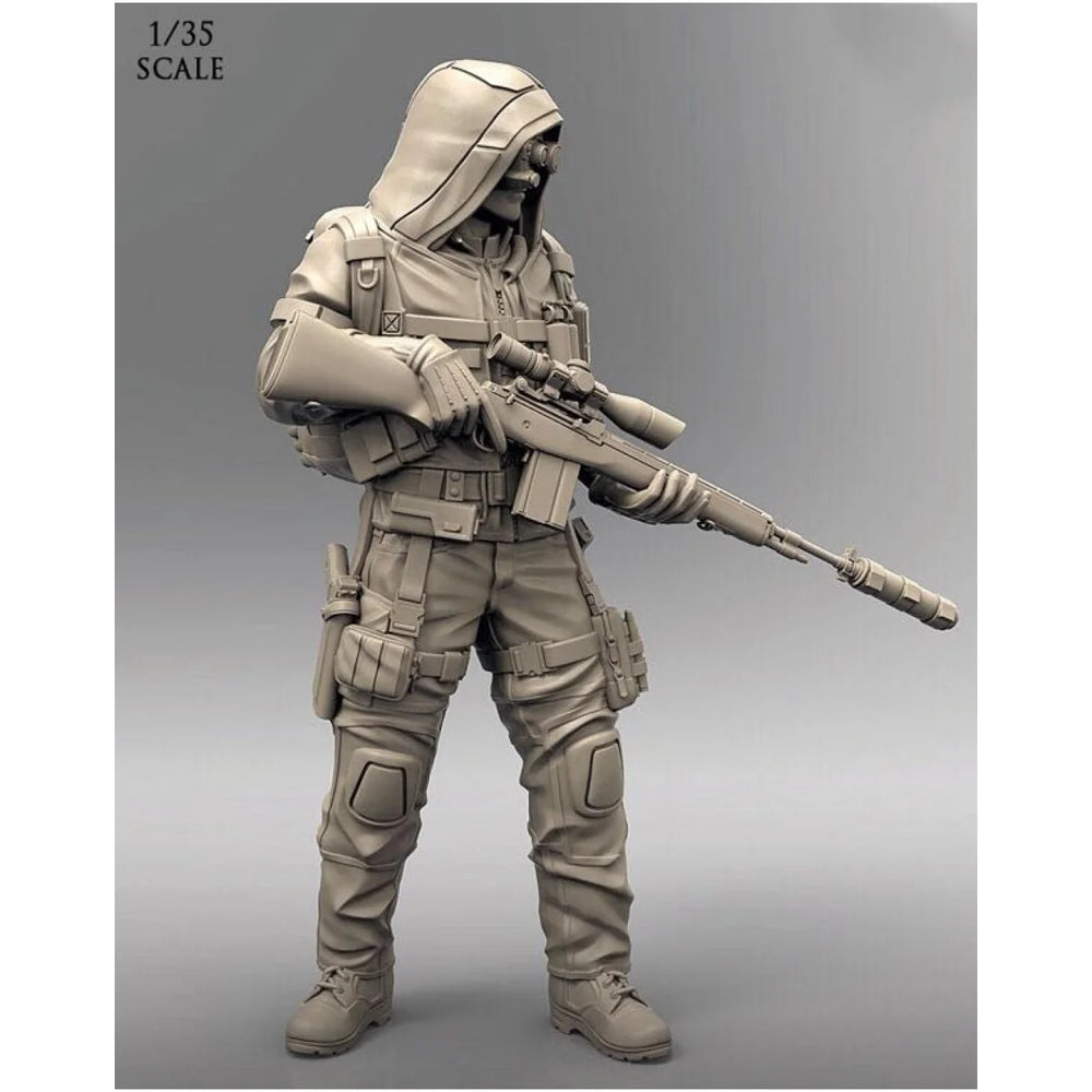 1/35 Modern Tactical Sniper in Hooded Tan Gear, Resin Model Figure Kit, Unassembled and Unpainted