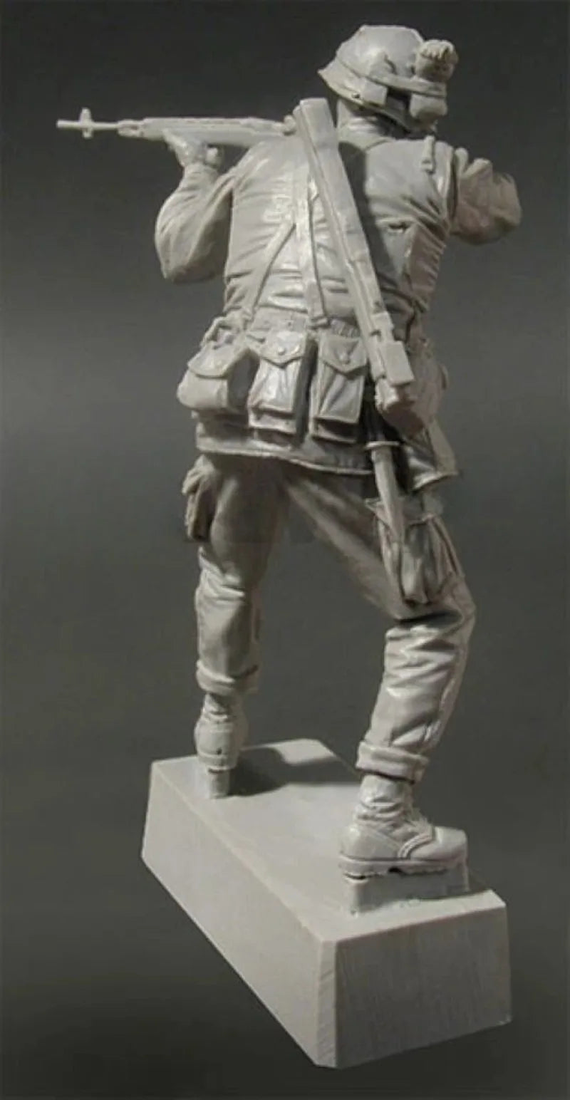 1/35 WWII U.S. Marine Sharpshooter, Resin Model Figure Kit, Unassembled and Unpainted