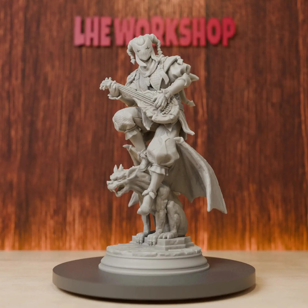 28mm Evil Jester Bard, Resin Model Figure Kit, Fantasy Theme, Unassembled and Unpainted