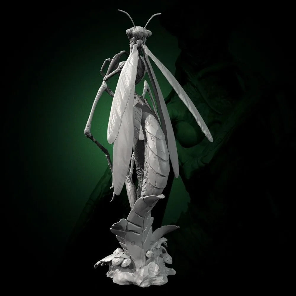 80mm Insect Queen, Resin Model Figure Kit, Wildlife Theme, Unassembled and Unpainted
