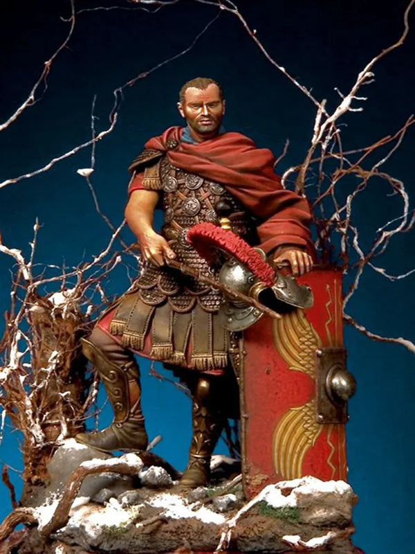 1/24 Ancient Roman Legionary Officer with Red Cloak, Resin Model Figure Kit, Unassembled and Unpainted