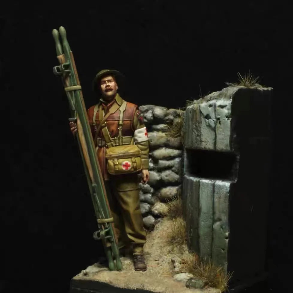 1/35 WWI British Soldier Trench, Resin Model Figure Kit, Unassembled and Unpainted