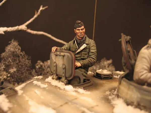 1/16 WWII Soldier with Field Equipment, Resin Model Figure Kit, Unassembled and Unpainted