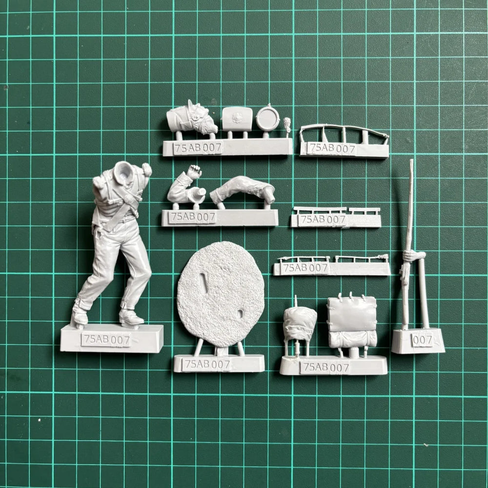 75mm Napoleonic British Foot Guards Private 1809, Resin Model Figure Kit, Unassembled and Unpainted