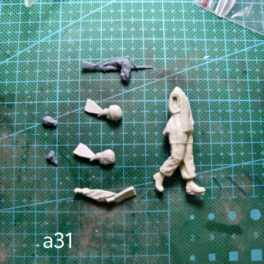 1/35 WWI Mounted Cavalry, 5 Figures, Resin Model Figure Kit, Unassembled and Unpainted