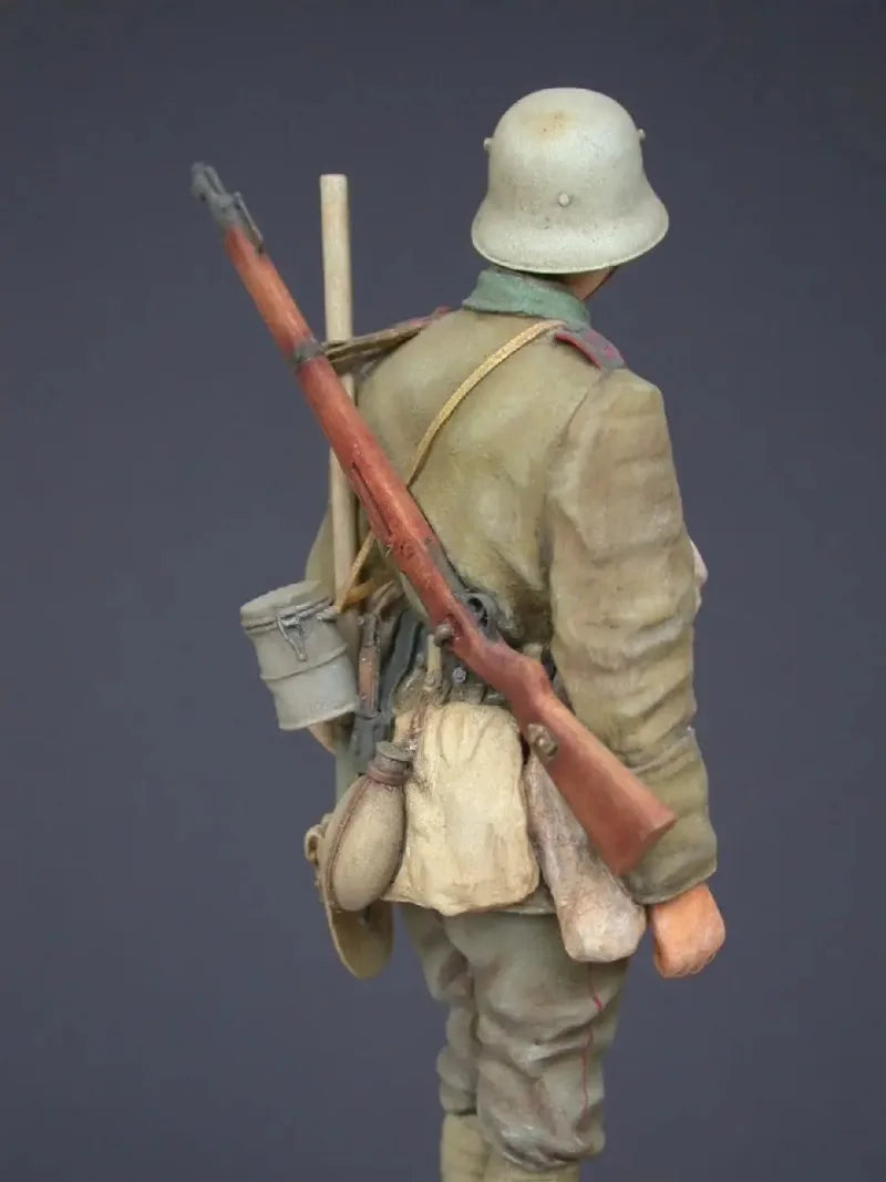 1/16 WWI German Imperial Soldier, Resin Model Figure Kit, Unassembled and Unpainted