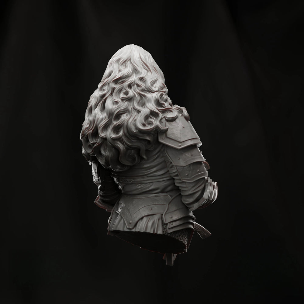 1/12 Medieval Female Warrior with Ornate Pauldrons and Wavy Hair, Resin Model Bust Kit, Unassembled and Unpainted