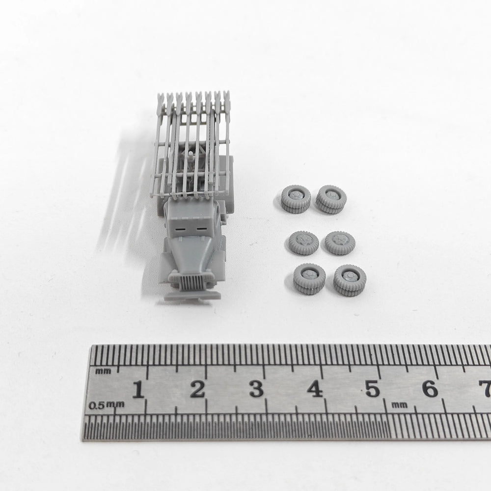 1/144 WWII Soviet BM-13 Katyusha, Resin Model Vehicle Kit, Unassembled and Unpainted