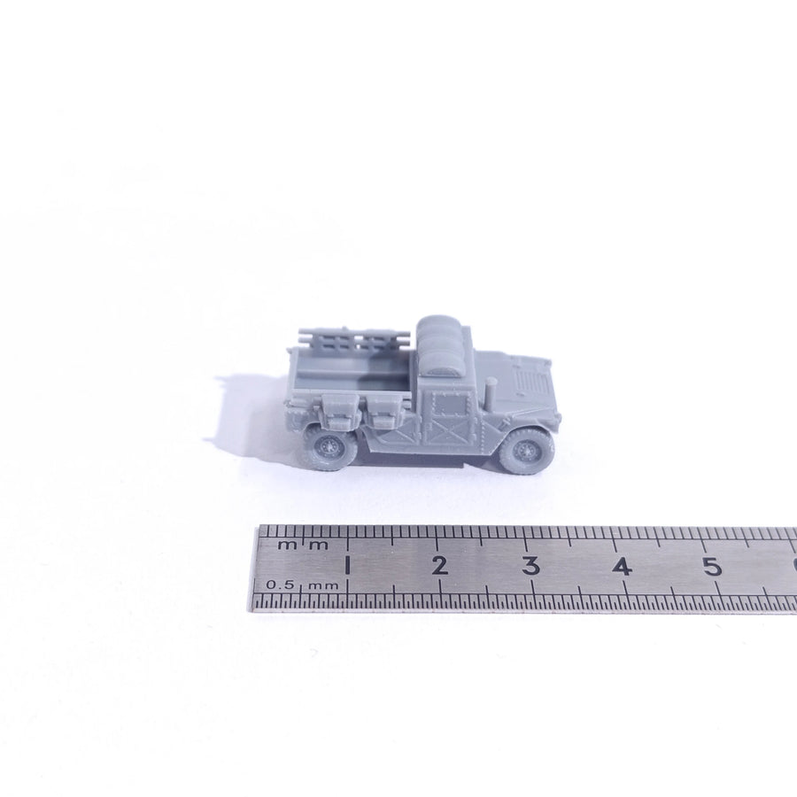 Modern US Military HMMWV Open Cargo 1/144 Resin Vehicle Kit - resin model view 3
