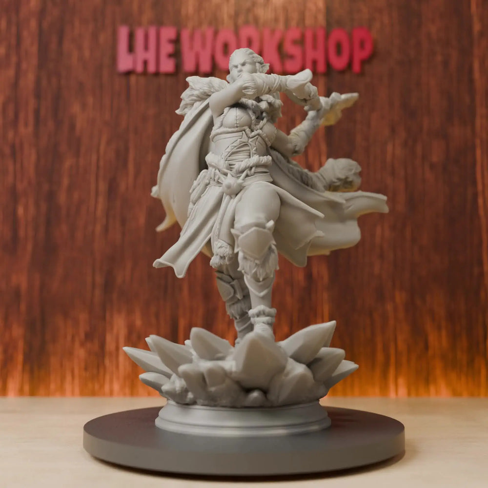 75mm Female Goliath Barbarian, Resin Model Figure Kit, Fantasy Theme, Unassembled and Unpainted
