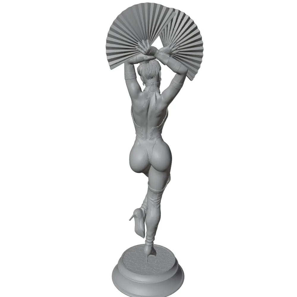 1/24 Female with Fan, Resin Model Figure Kit, Unassembled and Unpainted