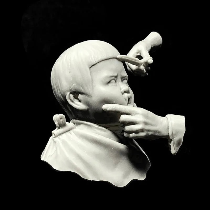 1/10 Realistic Child Head, Resin Model Bust Kit, Historical Theme, Unassembled and Unpainted