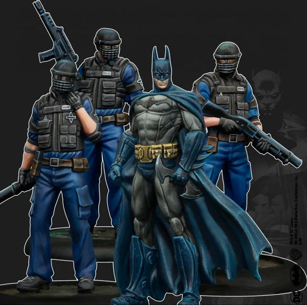 Modern Tactical Team with Caped Operative, Resin Model Figure Kit, Unassembled and Unpainted