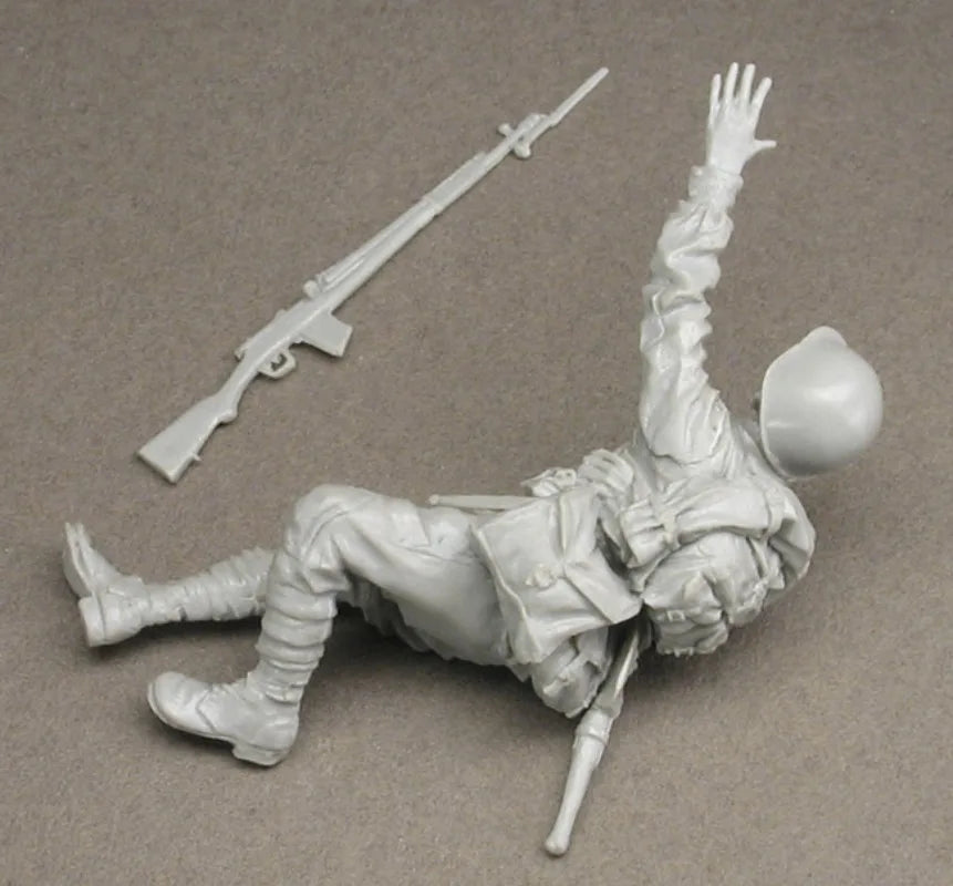 1/35 WWI Infantry Bayonet Charge and Casualty, Resin Model Figure Kit, Unassembled and Unpainted