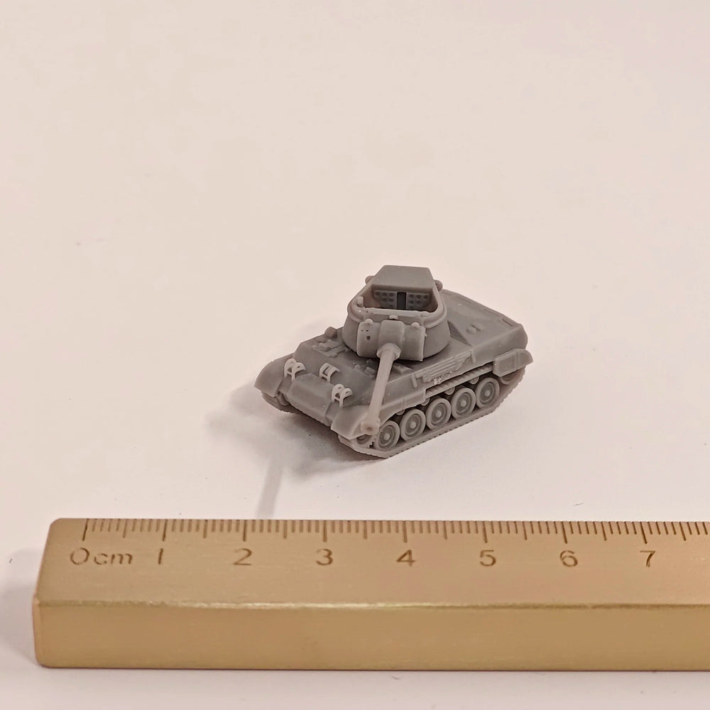 1/144 WWII M18 Hellcat Tank Destroyer, Resin Model Vehicle Kit, Unassembled and Unpainted