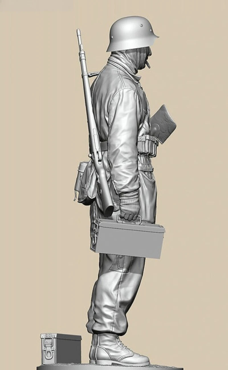 1/10 WWII Paratroop Soldier, Resin Model Figure Kit, Unassembled and Unpainted