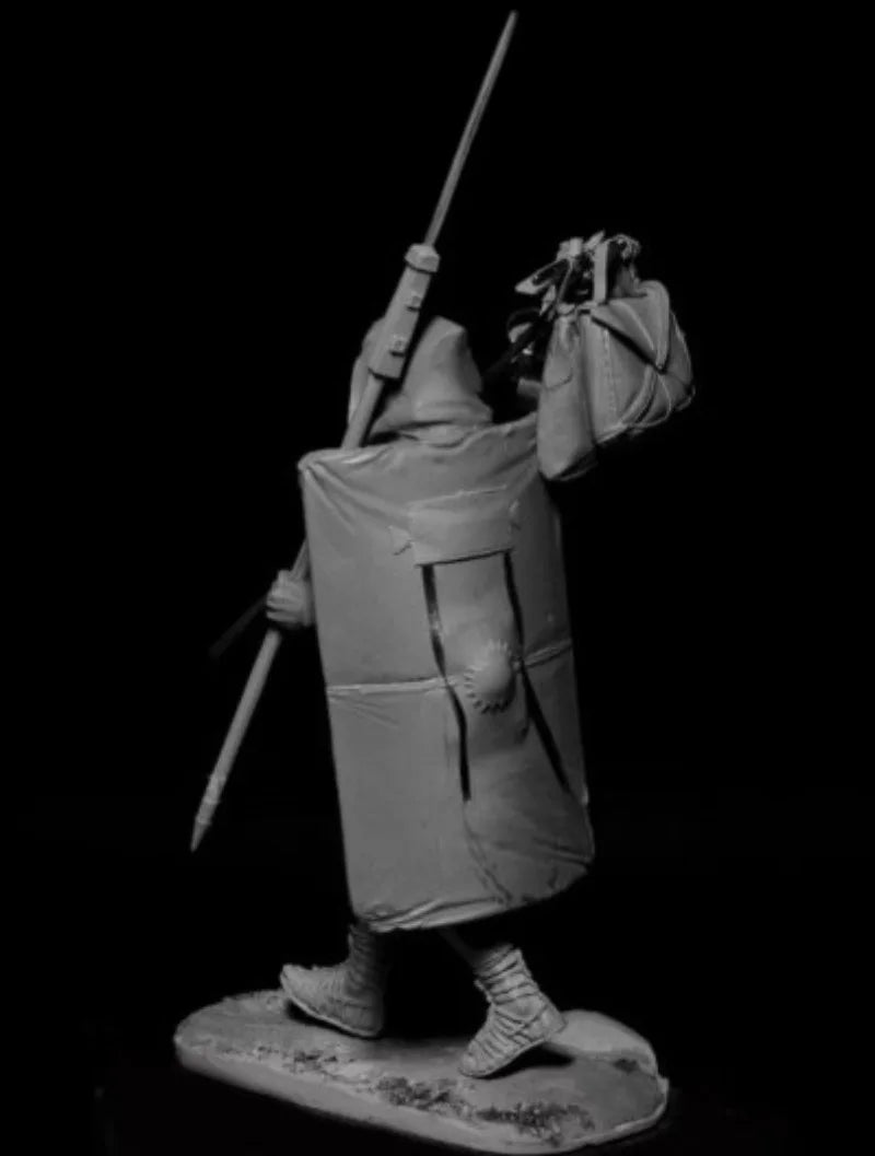 1/24 Ancient European Infantry, Resin Model Figure Kit, Unassembled and Unpainted