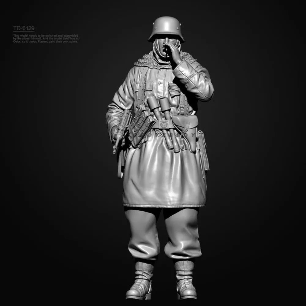75mm WWII German Soldier with Winter Greatcoat, Resin Model Figure Kit, Unassembled and Unpainted