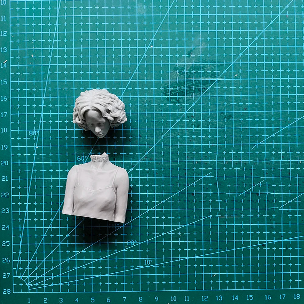 1/12 Pin-up Female, Resin Model Bust Kit, Unassembled and Unpainted