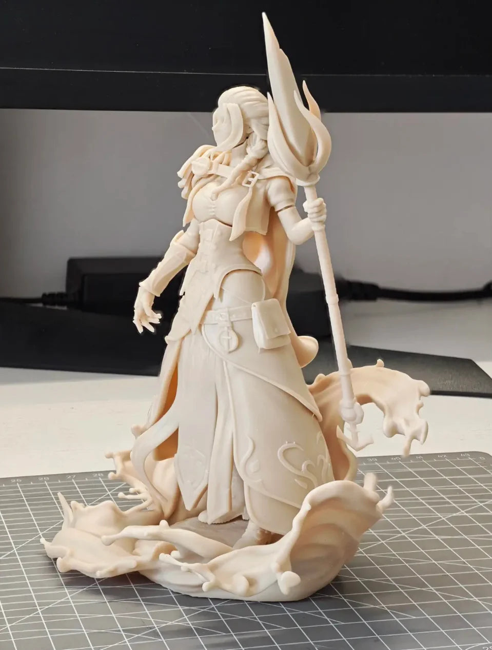 Sea Mage, Resin Model Figure Kit, Fantasy Theme, Unassembled and Unpainted
